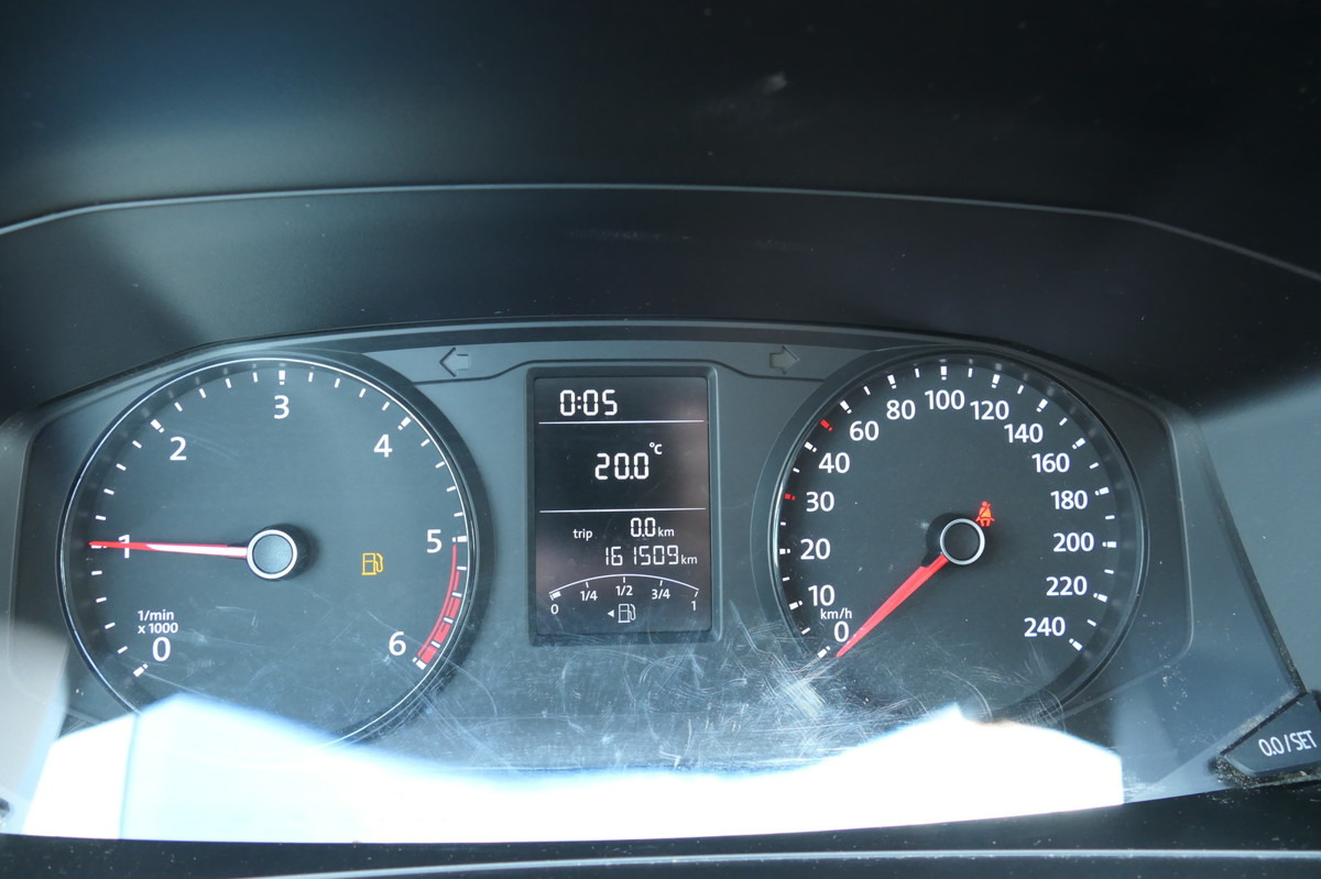 Small van VW T6 Transporter 2.0 TDI 4Motion 3Sitzer KLIMA AHK: picture 13 Small van VW T6 Transporter 2.0 TDI 4Motion 3Sitzer KLIMA AHK: picture 13