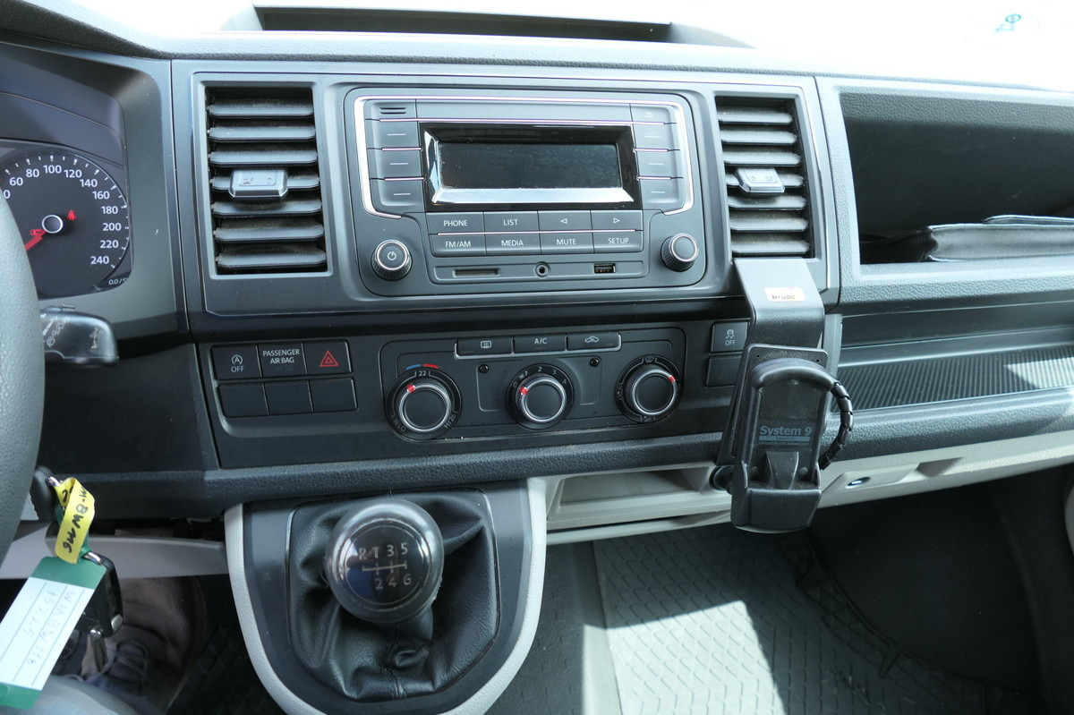 Small van VW T6 Transporter 2.0 TDI 4Motion 3Sitzer KLIMA AHK: picture 11 Small van VW T6 Transporter 2.0 TDI 4Motion 3Sitzer KLIMA AHK: picture 11