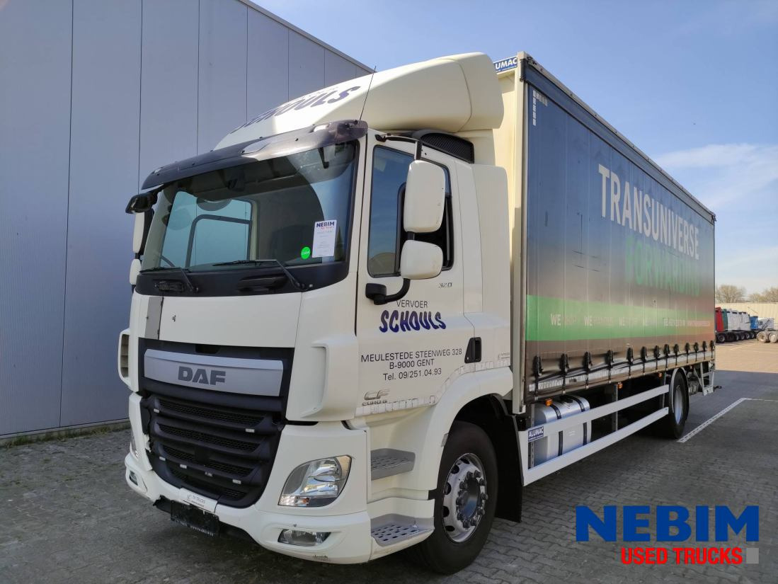 DAF CF 320 4x2 - 440.565 km - Curtainsider truck: picture 1 DAF CF 320 4x2 - 440.565 km - Curtainsider truck: picture 1