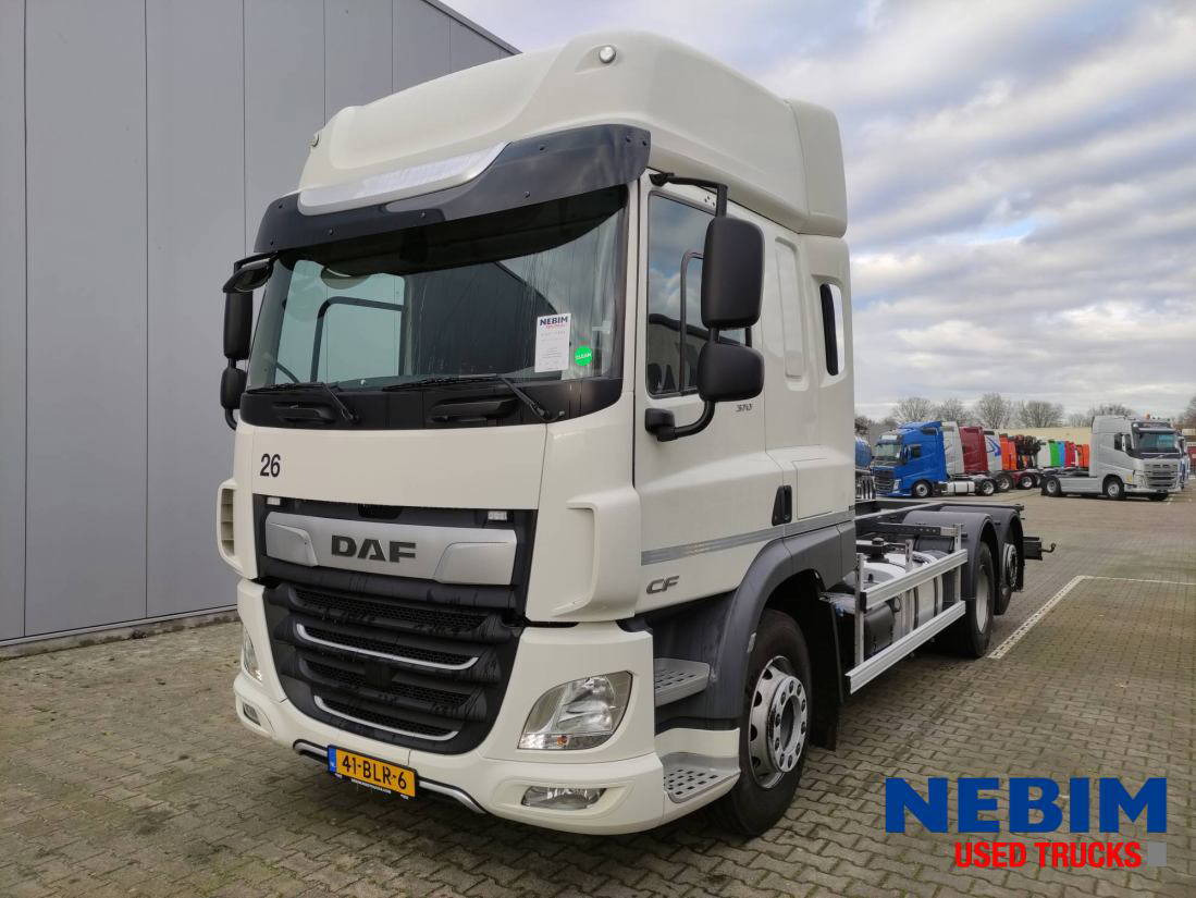 DAF CF 370 6x2 ADR/VLG - AT - 20" Twist locks - Cab chassis truck: picture 1 DAF CF 370 6x2 ADR/VLG - AT - 20" Twist locks - Cab chassis truck: picture 1