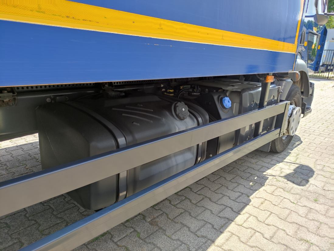 Leasing of  Renault D 14 240 4X2 - 319.854Km Renault D 14 240 4X2 - 319.854Km: picture 10