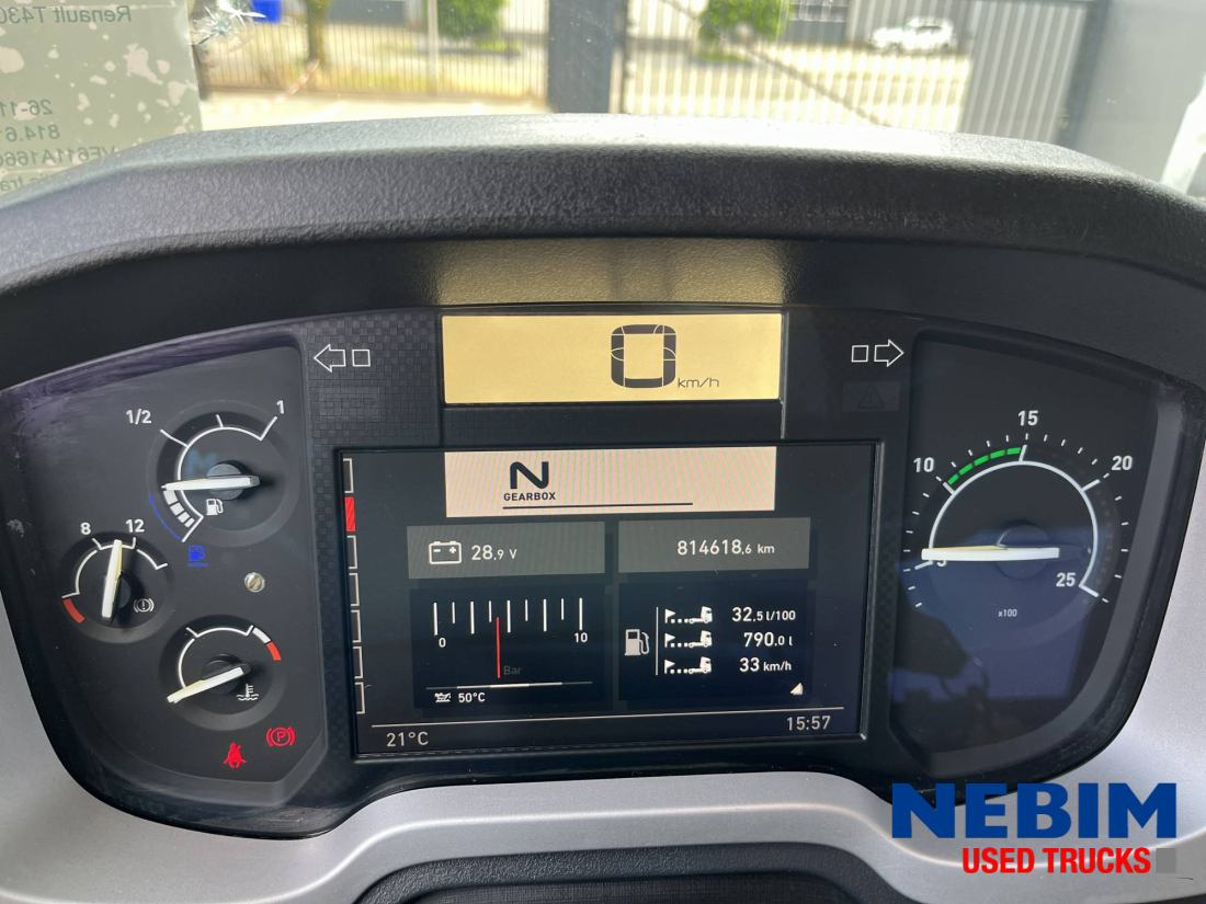 Renault T430 4x2 Sleeper Cab - G - Chassis code - Tractor unit: picture 5 Renault T430 4x2 Sleeper Cab - G - Chassis code - Tractor unit: picture 5