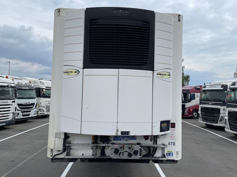 LAMBERET SR2 - Refrigerator semi-trailer: picture 2 LAMBERET SR2 - Refrigerator semi-trailer: picture 2