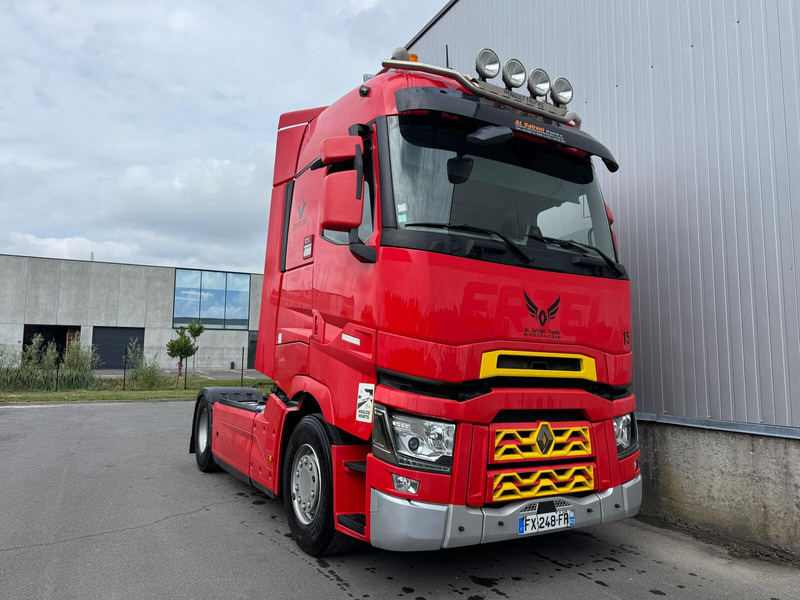 Renault T520 - Tractor unit: picture 3 Renault T520 - Tractor unit: picture 3