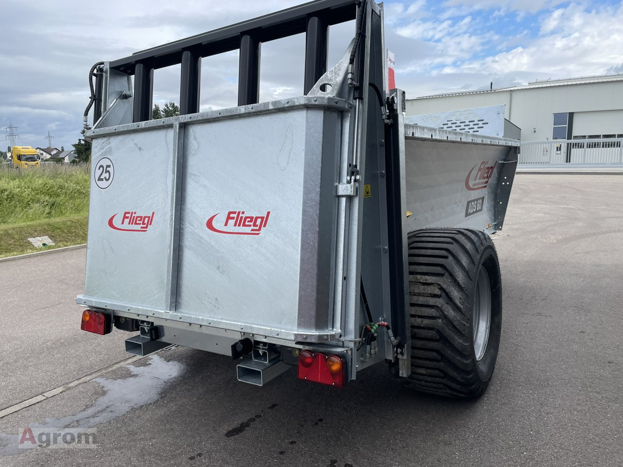Fliegl ADS 60 - Manure spreader: picture 5 Fliegl ADS 60 - Manure spreader: picture 5
