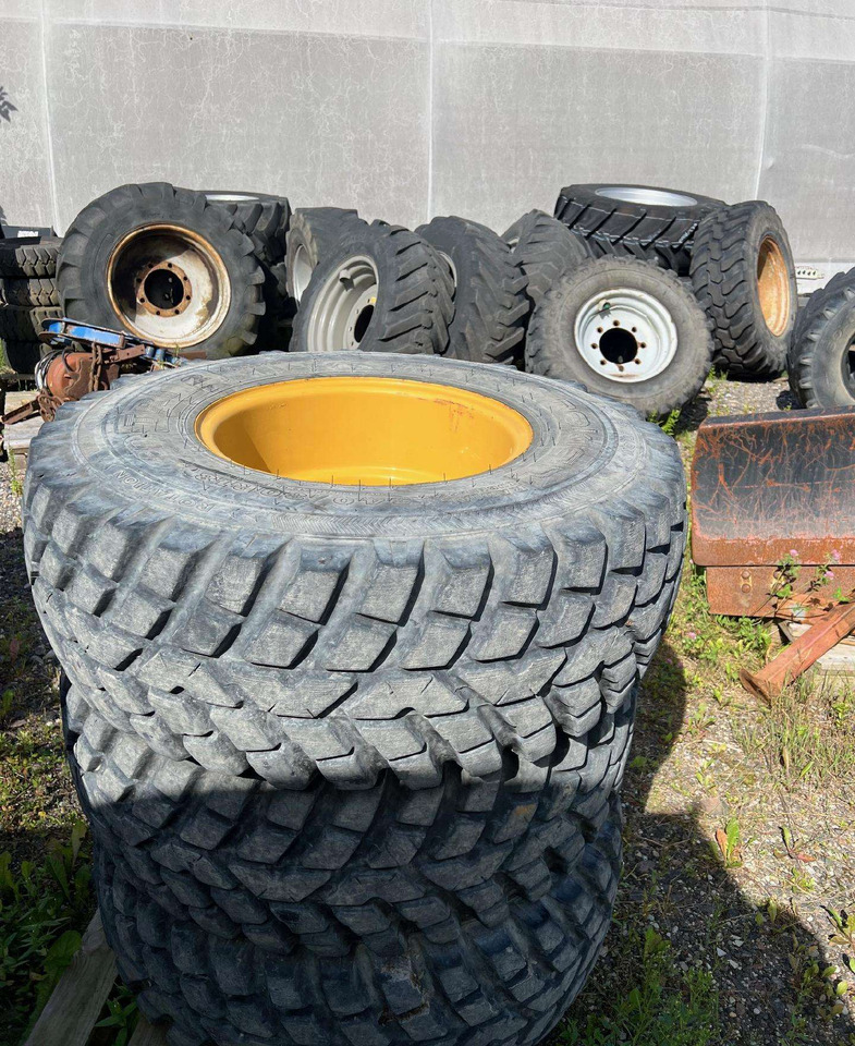 -Kita- - Tire: picture 1 -Kita- - Tire: picture 1