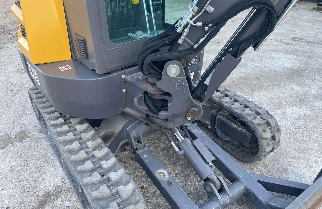 Volvo EC27D - Excavator: picture 4 Volvo EC27D - Excavator: picture 4