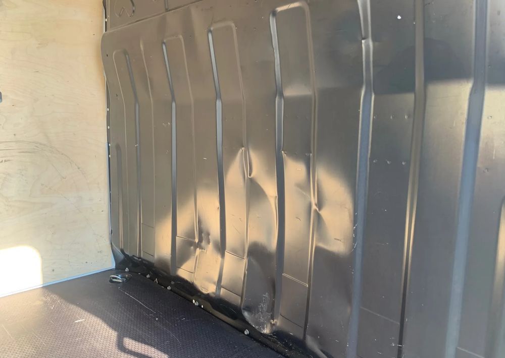 Panel van Iveco DAILY: picture 17 Panel van Iveco DAILY: picture 17