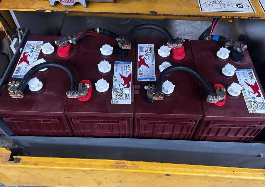 HAULOTTE COMPACT 12 RTE Batterie NUOVE - Scissor lift: picture 5 HAULOTTE COMPACT 12 RTE Batterie NUOVE - Scissor lift: picture 5