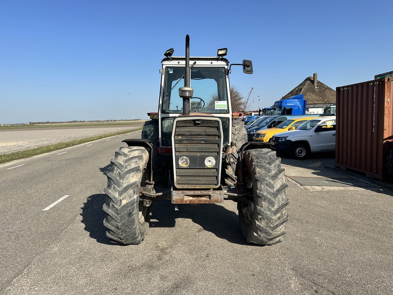 Massey Ferguson 699 - Farm tractor: picture 2 Massey Ferguson 699 - Farm tractor: picture 2