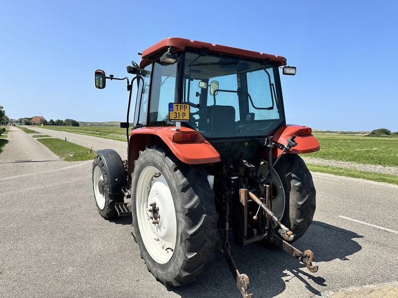 Farm tractor New Holland L 75: picture 11