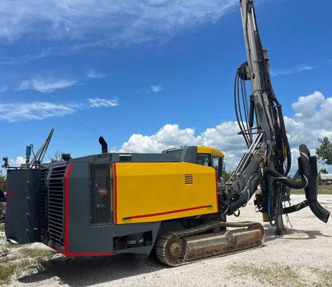 Atlas Copco ROC L6 (30)-44 - Drilling rig: picture 2 Atlas Copco ROC L6 (30)-44 - Drilling rig: picture 2