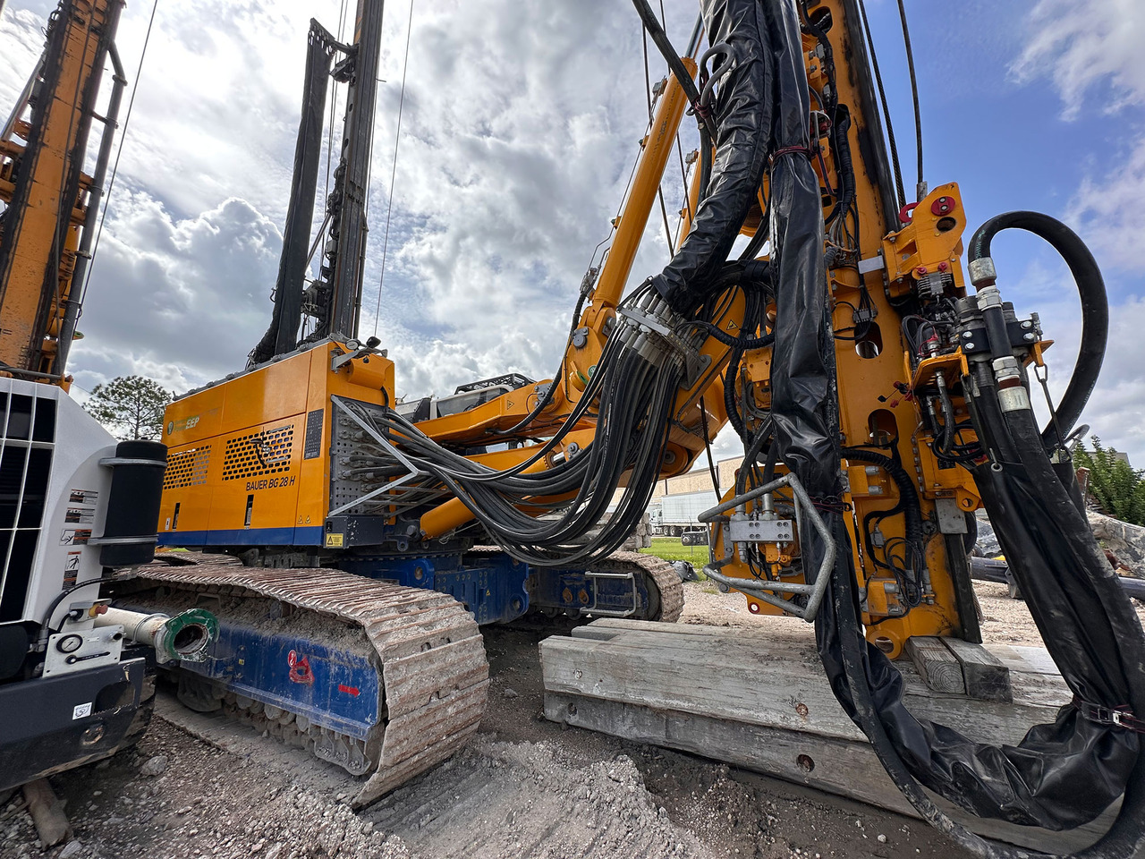 Bauer BG 28H - Pile driver: picture 5 Bauer BG 28H - Pile driver: picture 5