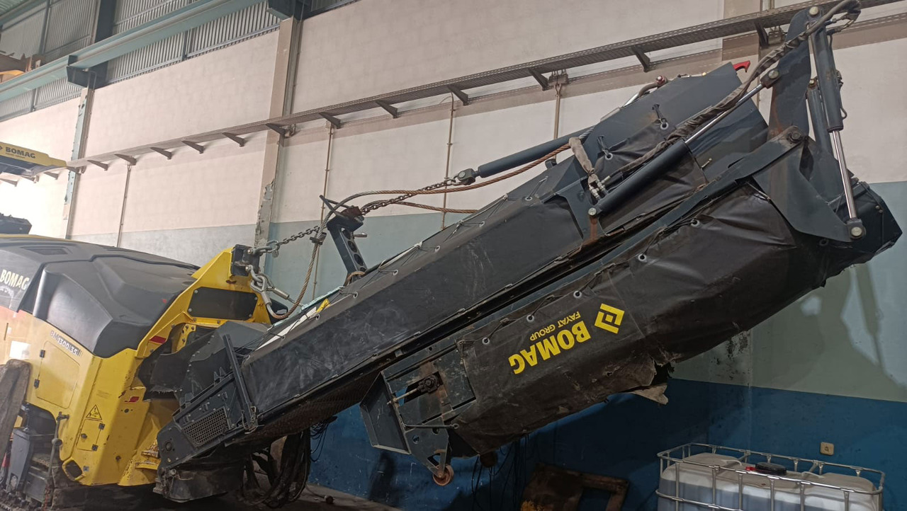 Bomag BM 1300/35 - Cold planer: picture 5 Bomag BM 1300/35 - Cold planer: picture 5
