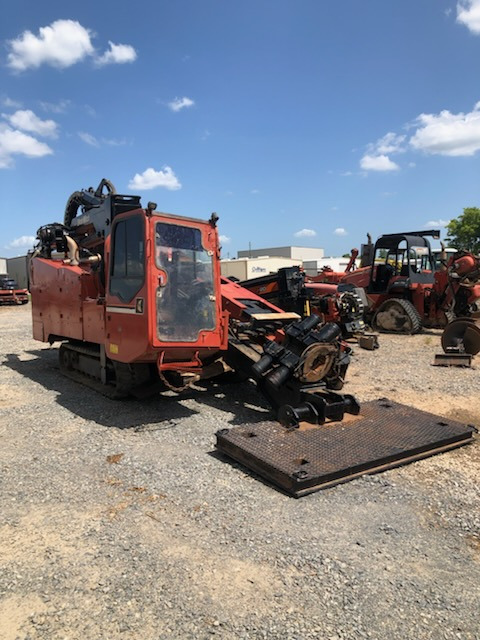 Ditch Witch JT100 Mach 1 - Directional boring machine: picture 3 Ditch Witch JT100 Mach 1 - Directional boring machine: picture 3