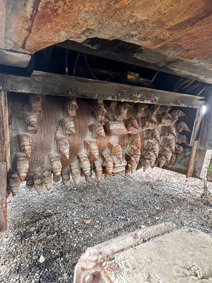 Dynapac PL2000 - Cold planer: picture 5 Dynapac PL2000 - Cold planer: picture 5