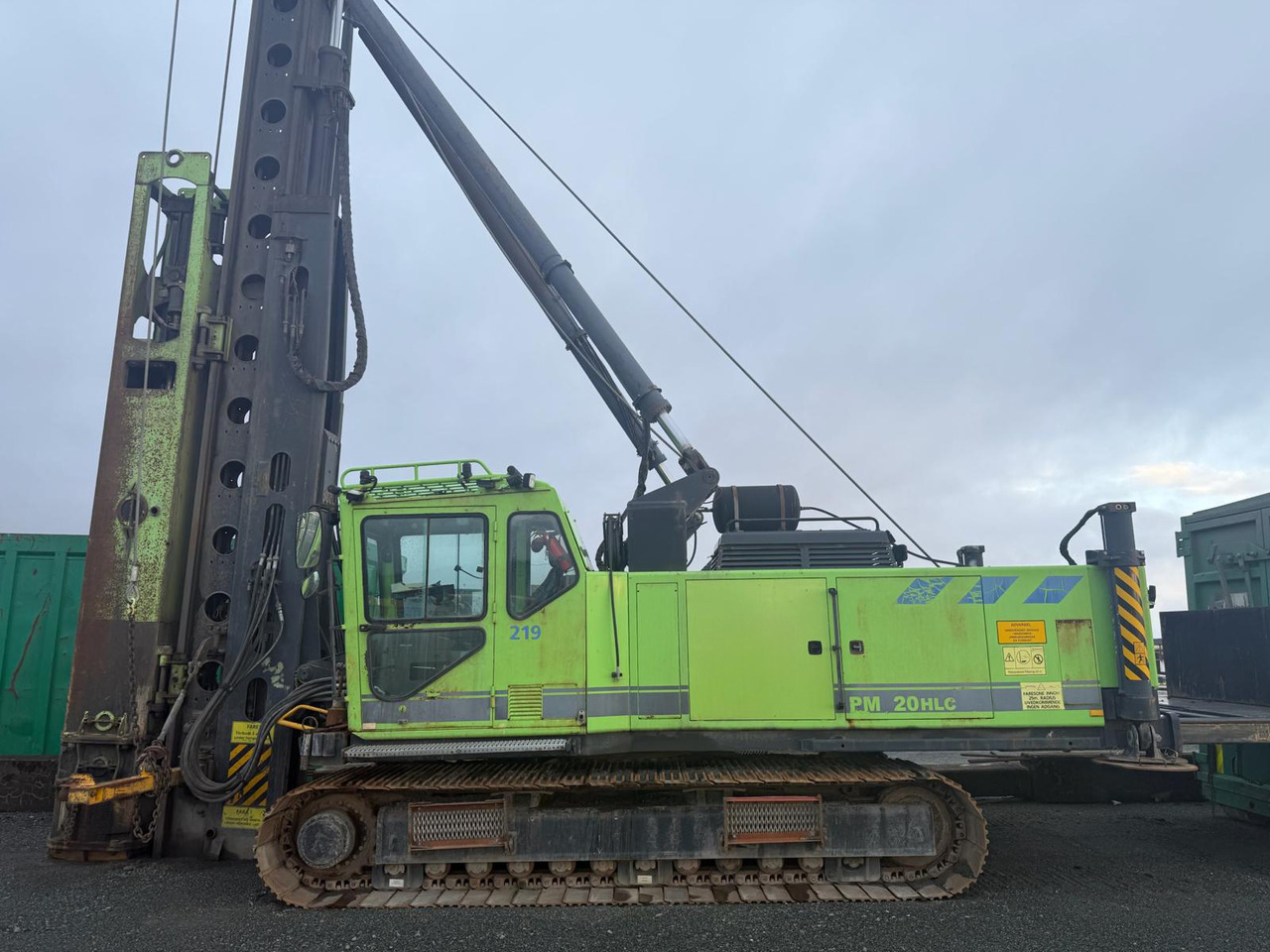 Junttan PM20LC - Pile driver: picture 2 Junttan PM20LC - Pile driver: picture 2