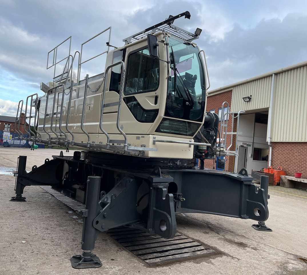 Kobelco CKE2500G - Crawler crane: picture 4 Kobelco CKE2500G - Crawler crane: picture 4