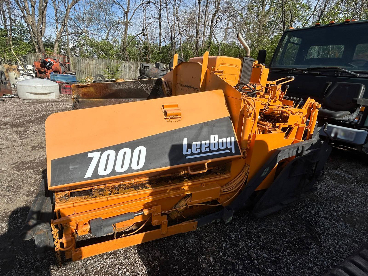 Leeboy 7000 - Asphalt paver: picture 2 Leeboy 7000 - Asphalt paver: picture 2