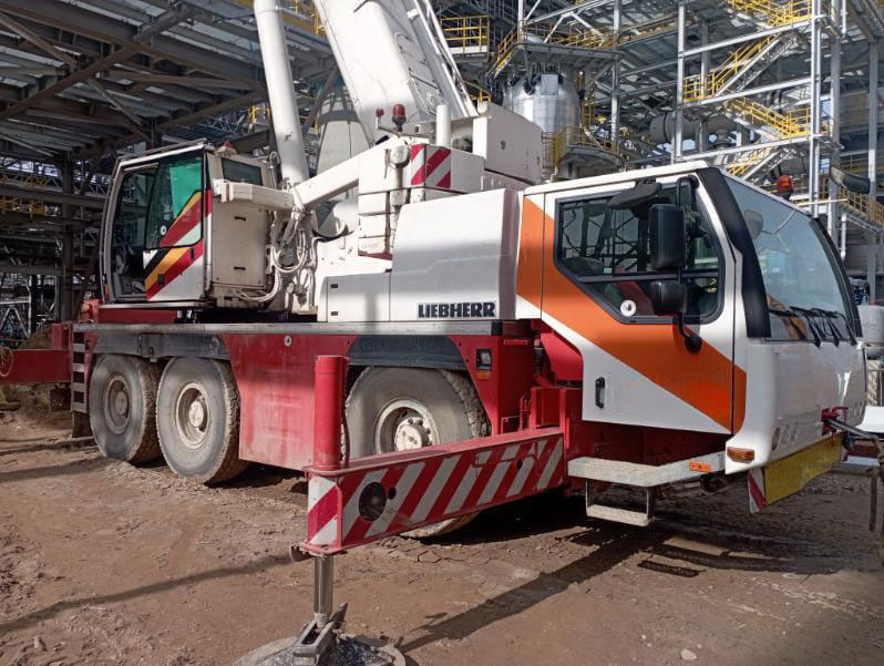 Liebherr LTM 1055-3.2 - Mobile crane: picture 1 Liebherr LTM 1055-3.2 - Mobile crane: picture 1