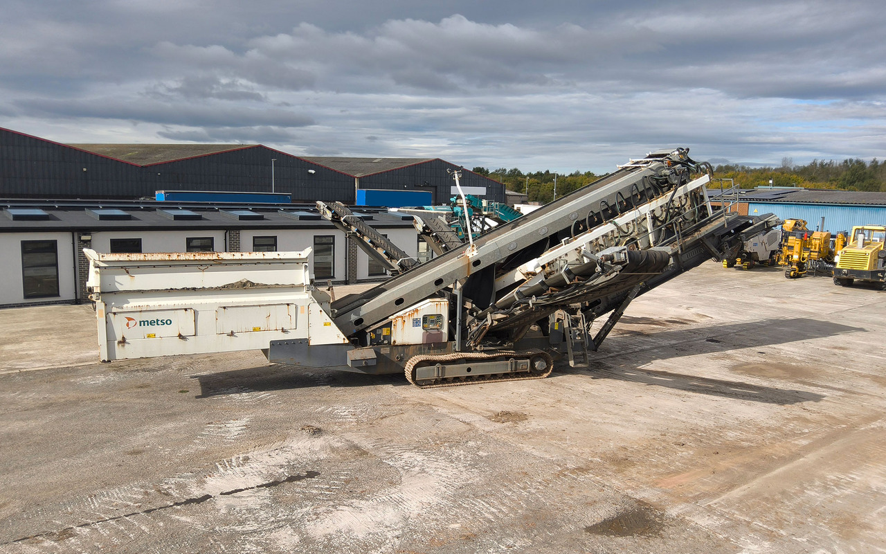 Metso ST4.8 - Screener: picture 1 Metso ST4.8 - Screener: picture 1
