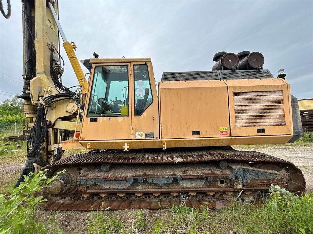 RTG RG18T - Pile driver: picture 1 RTG RG18T - Pile driver: picture 1