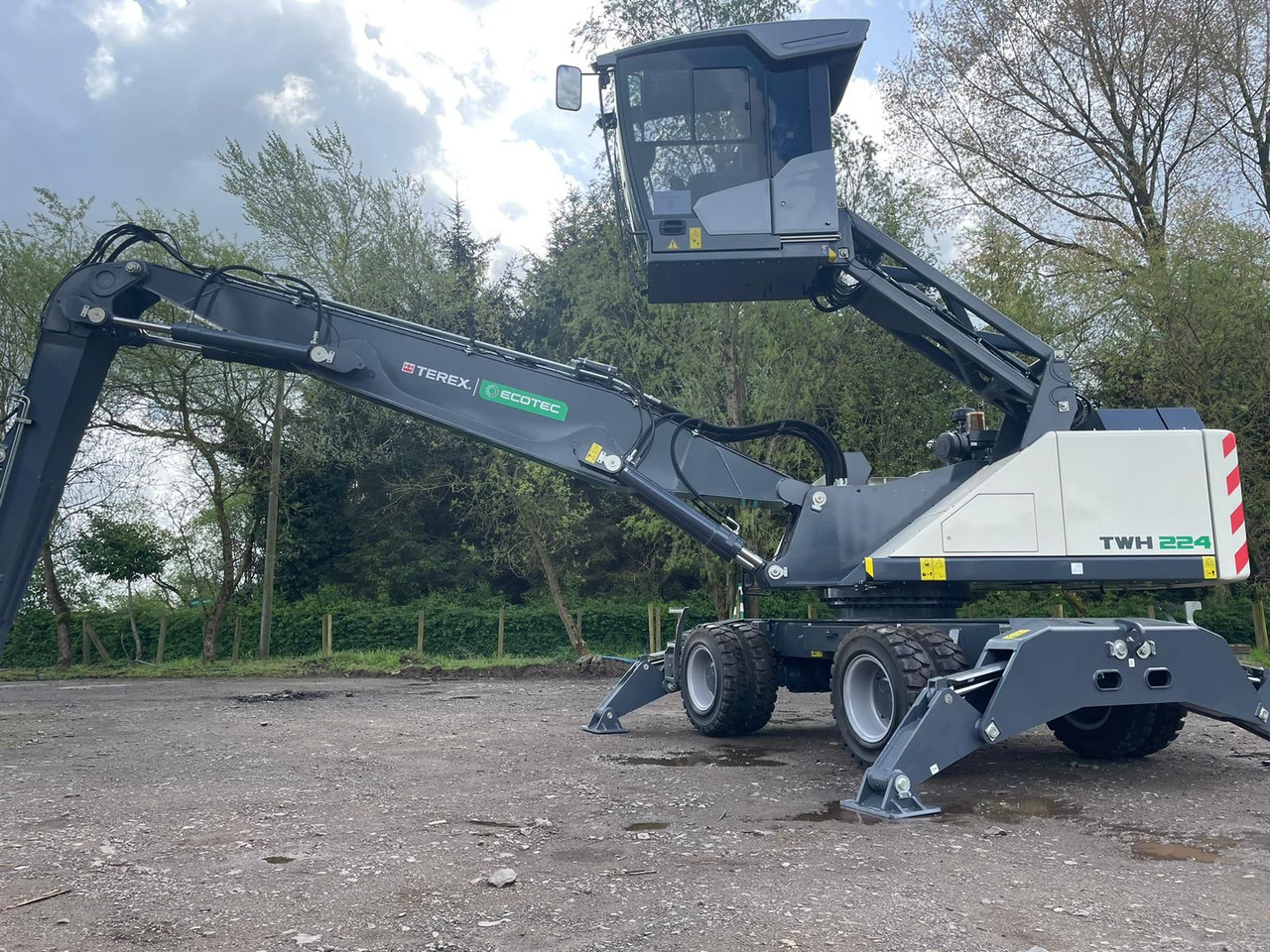 Terex Ecotec TWH 224 - Waste/ Industry handler: picture 4 Terex Ecotec TWH 224 - Waste/ Industry handler: picture 4