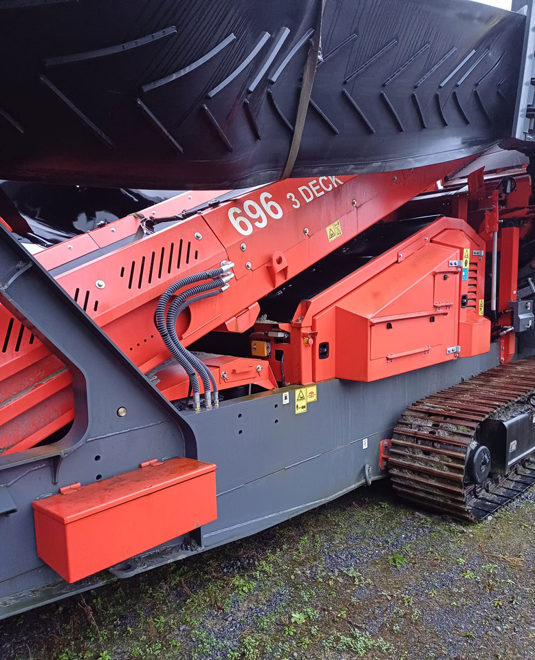 Terex Finlay 696 - Screener: picture 5 Terex Finlay 696 - Screener: picture 5