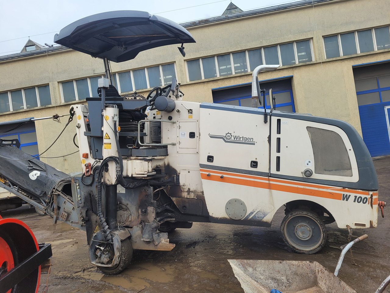 Wirtgen W 100 - Cold planer: picture 1 Wirtgen W 100 - Cold planer: picture 1