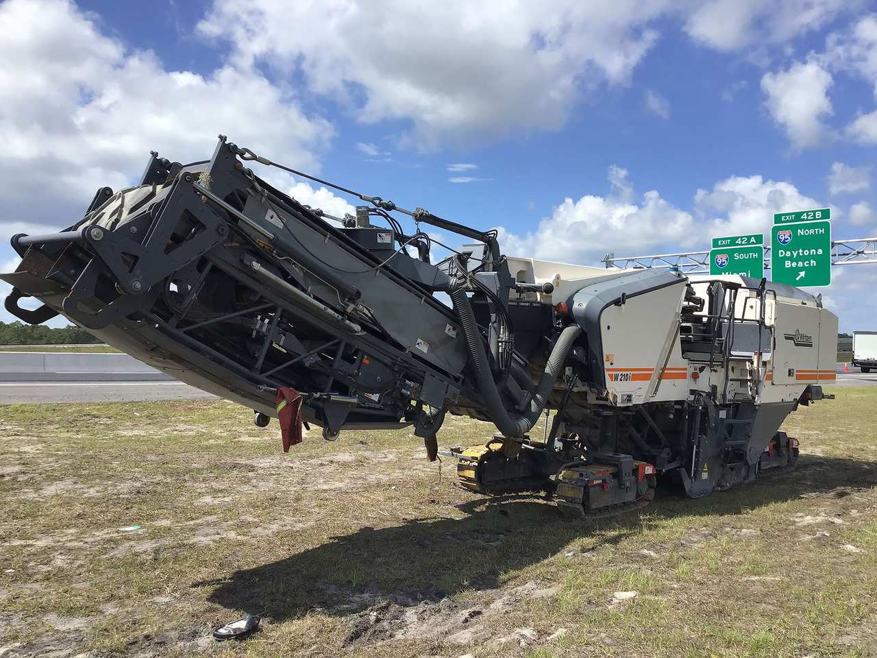 Wirtgen W 210 i - Cold planer: picture 3 Wirtgen W 210 i - Cold planer: picture 3