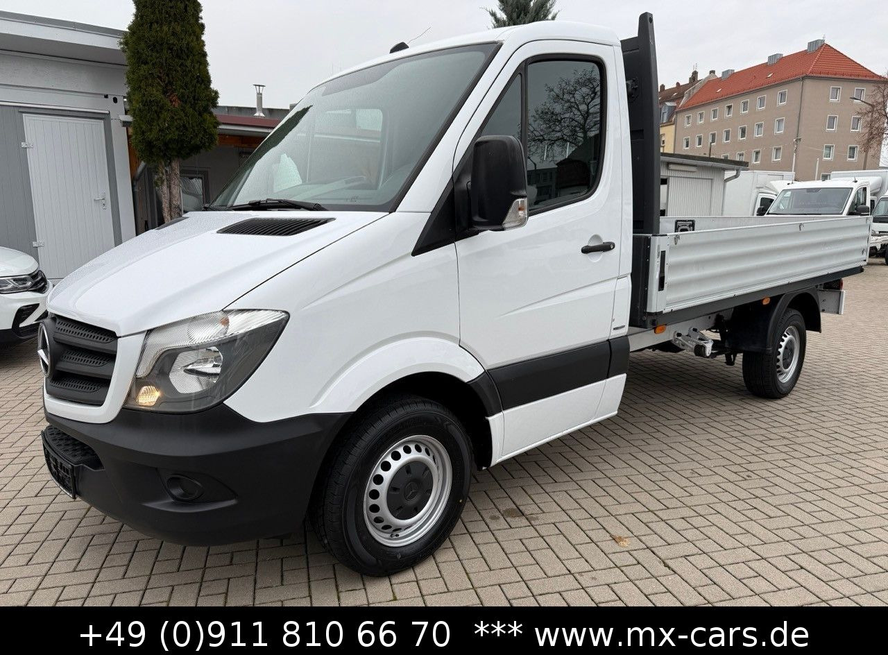 Mercedes-Benz Sprinter 213 Pritsche 3 Sitze Klima AHK No 313-7 - Flatbed van: picture 1 Mercedes-Benz Sprinter 213 Pritsche 3 Sitze Klima AHK No 313-7 - Flatbed van: picture 1