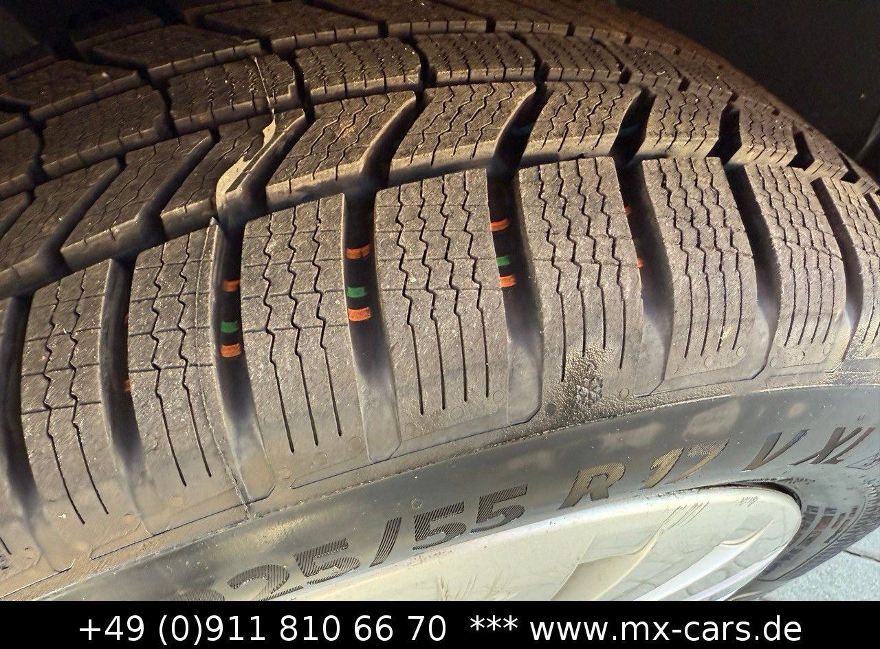 Passenger van Mercedes-Benz V 250 4MATIC Allrad 4x4 2 Schiebetüren: picture 19