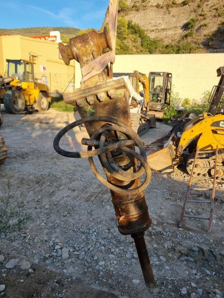 BRH MONTABERT POUR PELLE DE 2.5 A3.5T + BRH POUR 8T ET 20T BRH MONTABERT POUR PELLE DE 2.5 A3.5T + BRH POUR PELLE 8T ET 20T - Hydraulic hammer: picture 1 BRH MONTABERT POUR PELLE DE 2.5 A3.5T + BRH POUR 8T ET 20T BRH MONTABERT POUR PELLE DE 2.5 A3.5T + BRH POUR PELLE 8T ET 20T - Hydraulic hammer: picture 1