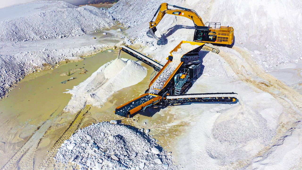 FABO Mobile crusher - Mobile crusher: picture 2 FABO Mobile crusher - Mobile crusher: picture 2