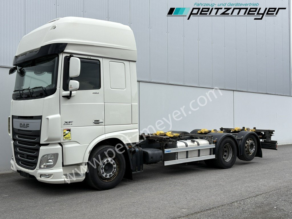 DAF XF 460 FAN 6x2 Lenkachse, Standklima Intarder, SDG - höhenverstellbar - Container transporter/ Swap body truck: picture 1 DAF XF 460 FAN 6x2 Lenkachse, Standklima Intarder, SDG - höhenverstellbar - Container transporter/ Swap body truck: picture 1