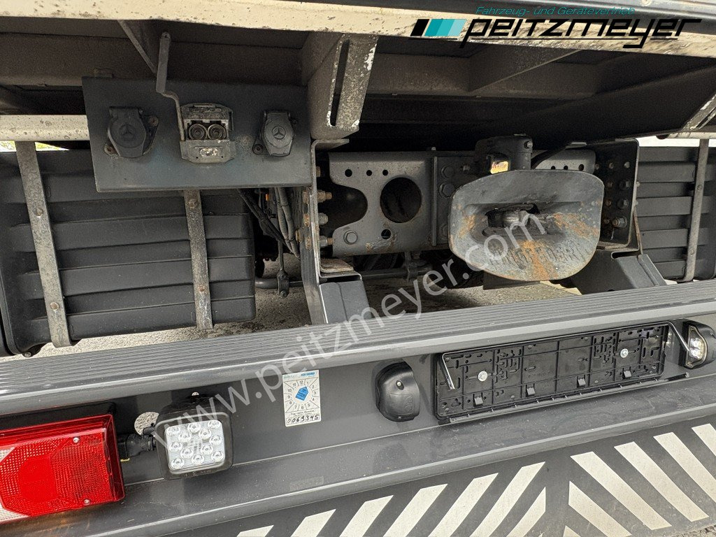 Curtainsider truck MERCEDES-BENZ Actros 2545 LL Pritsche, Klima, Standklima, PPC, EU 6 MP 4 - Edscha: picture 15 Curtainsider truck MERCEDES-BENZ Actros 2545 LL Pritsche, Klima, Standklima, PPC, EU 6 MP 4 - Edscha: picture 15