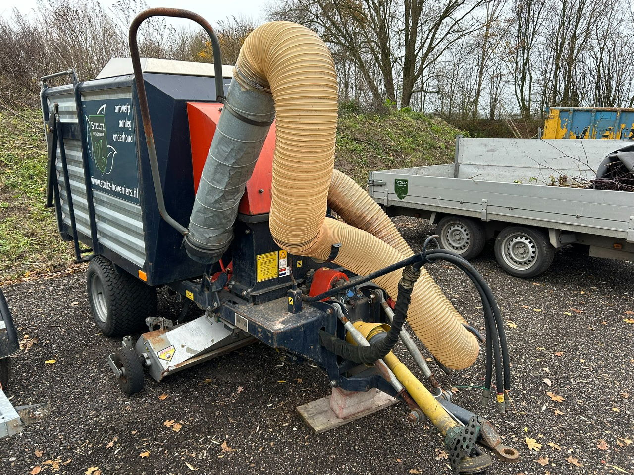 AC Trilo Vacuum Sweepers opraapwagen SG 200 - Livestock equipment: picture 2 AC Trilo Vacuum Sweepers opraapwagen SG 200 - Livestock equipment: picture 2