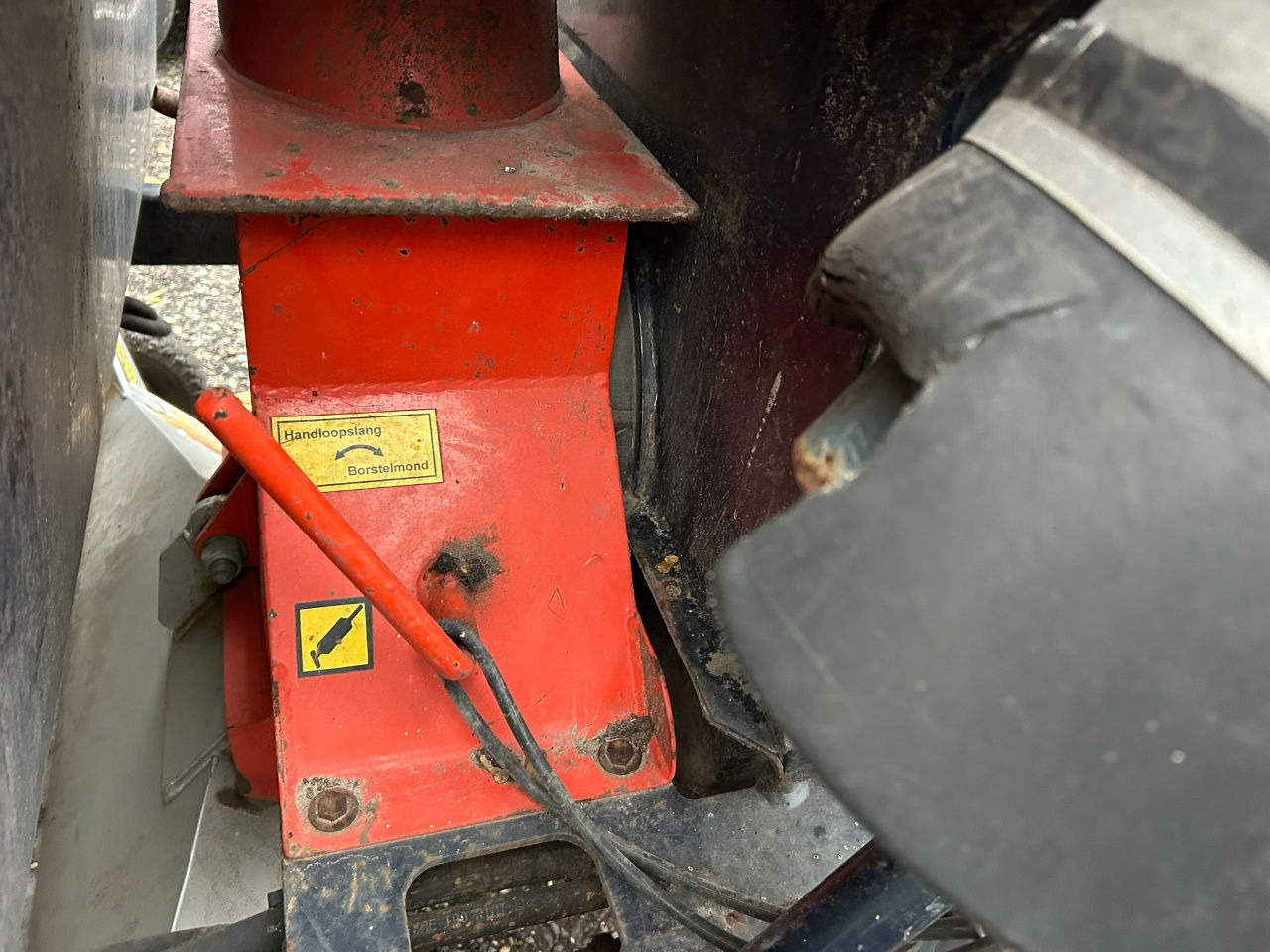 AC Trilo Vacuum Sweepers opraapwagen SG 200 - Livestock equipment: picture 5 AC Trilo Vacuum Sweepers opraapwagen SG 200 - Livestock equipment: picture 5