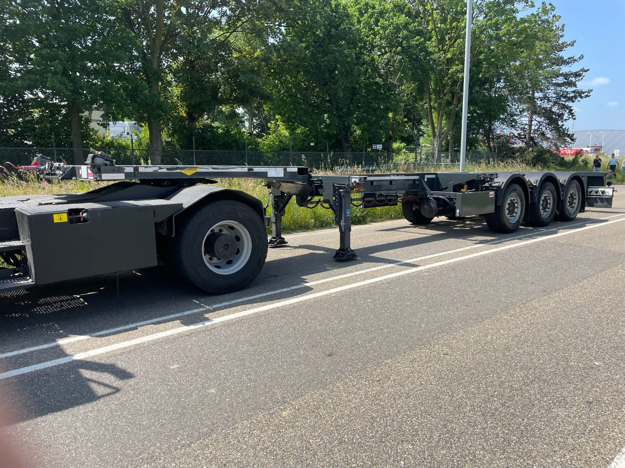 Broshuis Mfcc 20-30-40-45 FT HC / Disc brakes / Lifting axle / led /tuf 4-2026 - Container transporter/ Swap body semi-trailer: picture 5 Broshuis Mfcc 20-30-40-45 FT HC / Disc brakes / Lifting axle / led /tuf 4-2026 - Container transporter/ Swap body semi-trailer: picture 5