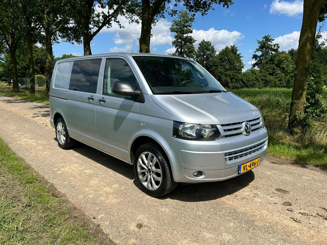 Volkswagen Transporter 2.0 TDI Bleumotion Technology L1 H1 114 PK apk 14-12-2024 - Small van: picture 1 Volkswagen Transporter 2.0 TDI Bleumotion Technology L1 H1 114 PK apk 14-12-2024 - Small van: picture 1
