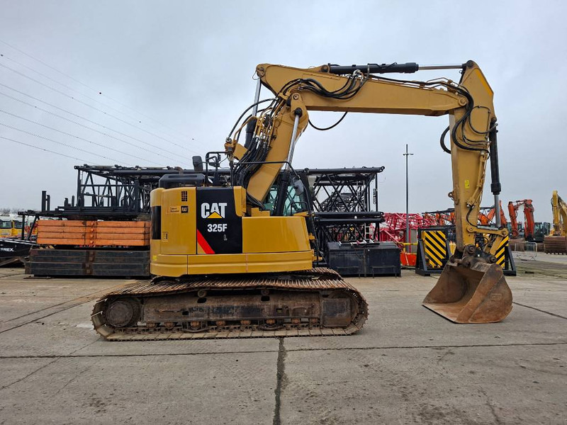 Cat 325FL CR (With Trimble 3D GPS) - Crawler excavator: picture 4 Cat 325FL CR (With Trimble 3D GPS) - Crawler excavator: picture 4