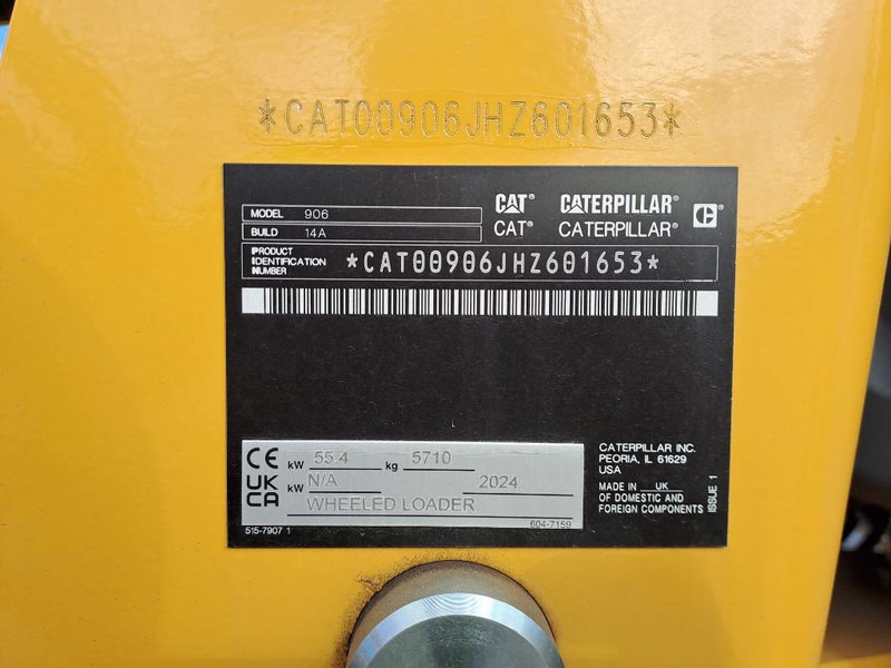 New Wheel loader Cat 906 (Bucket+Forks): picture 8