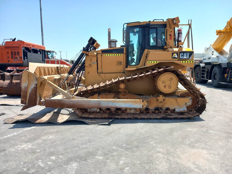 Cat D6T LGP (Abu Dhabi) - Bulldozer: picture 1 Cat D6T LGP (Abu Dhabi) - Bulldozer: picture 1