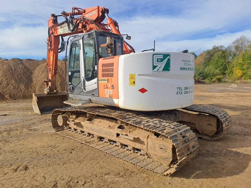 Hitachi ZX225USLC-3 - Crawler excavator: picture 2 Hitachi ZX225USLC-3 - Crawler excavator: picture 2