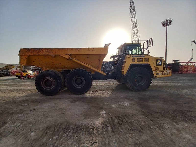Komatsu HM400-3R (4 pcs available in Abu Dhabi) - Articulated dumper: picture 4 Komatsu HM400-3R (4 pcs available in Abu Dhabi) - Articulated dumper: picture 4