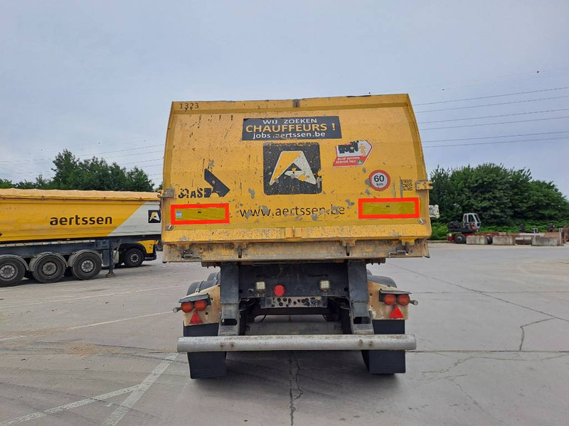 Stas S300CX + 2017 MAN 18-460 truck tractor - Tipper trailer: picture 4 Stas S300CX + 2017 MAN 18-460 truck tractor - Tipper trailer: picture 4