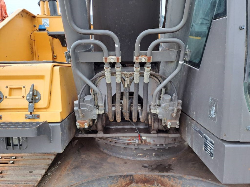 Crawler excavator Volvo EC 220 EL (New Undercarriage): picture 10 Crawler excavator Volvo EC 220 EL (New Undercarriage): picture 10