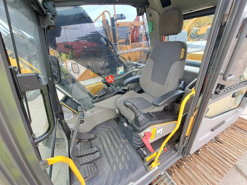 Crawler excavator Volvo EC 220 EL (New Undercarriage): picture 20 Crawler excavator Volvo EC 220 EL (New Undercarriage): picture 20