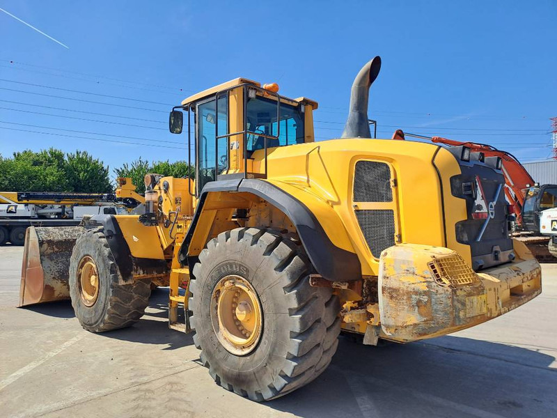 Volvo L180G - Wheel loader: picture 2 Volvo L180G - Wheel loader: picture 2