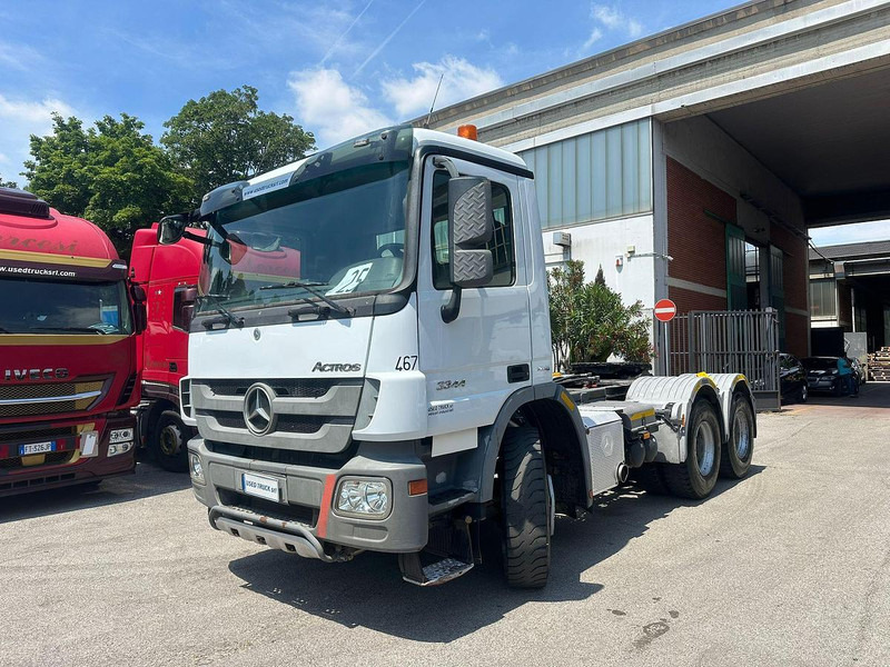 Mercedes-Benz ACTROS 3344 - Tractor unit: picture 1 Mercedes-Benz ACTROS 3344 - Tractor unit: picture 1